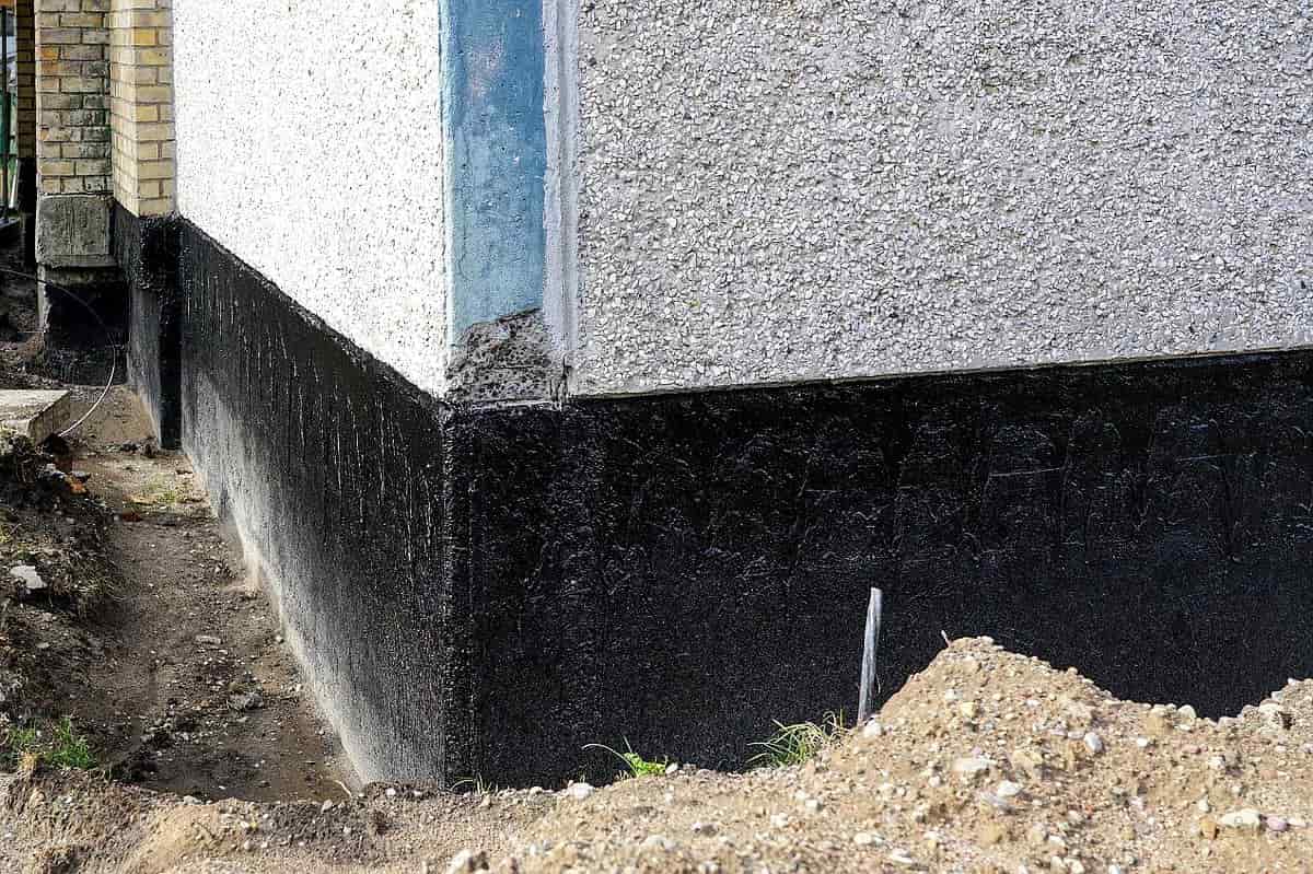 hidroizolatie terasa cu membrana bituminoasa aplicata pe acoperis plat
